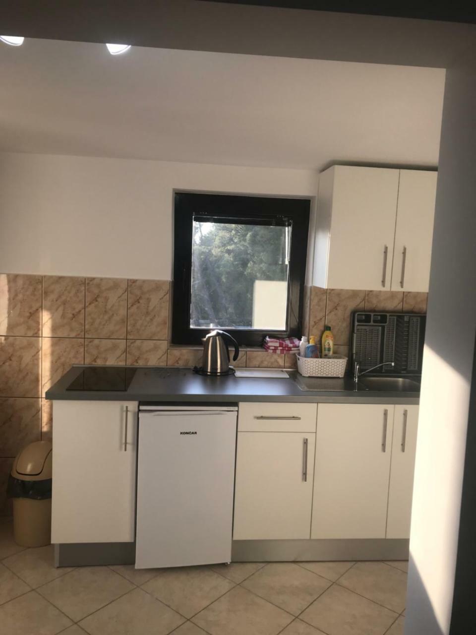 Apartman Veronika Стариград-Пакленица Экстерьер фото